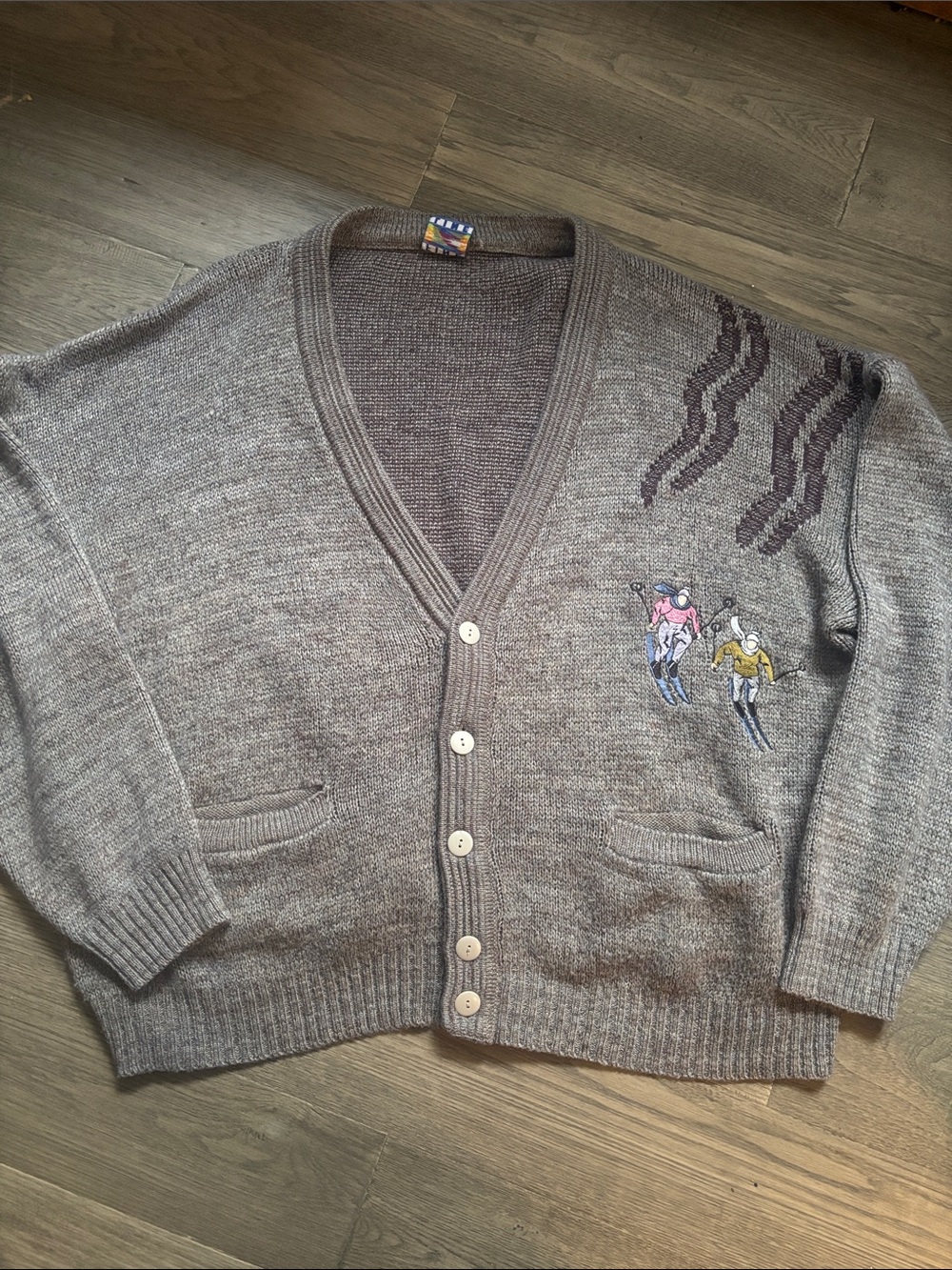 Fine Line | Vintage Knit Cottage-core Ski Embroidered Button-Front Cardigan XL